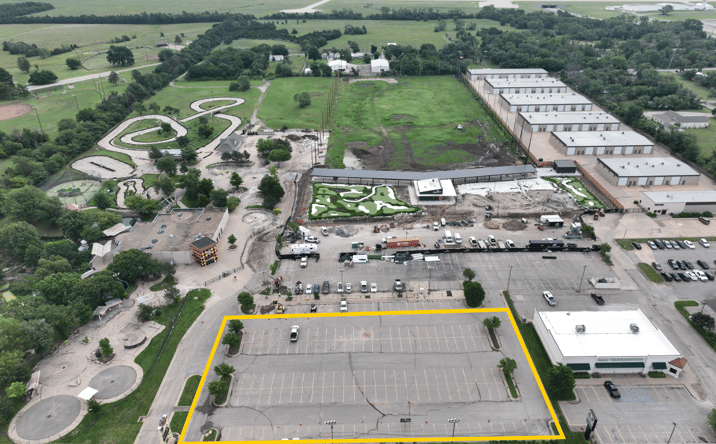 Pictures of Land property located at 800 North Webb Road, Wichita, KS 67206 for sales - image #1