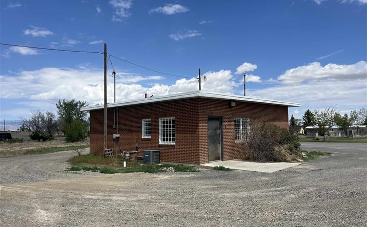 Pictures of Mixed Use property located at 18 Central Ave, Deaver, WY 82421 for sales - image #1