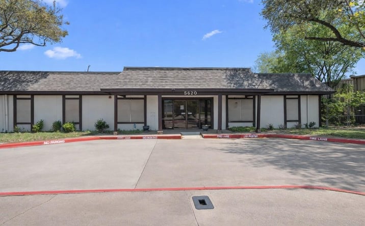 Pictures of Office property located at 5620 Rowlett Road, Rowlett, TX 75089 for sales - image #1