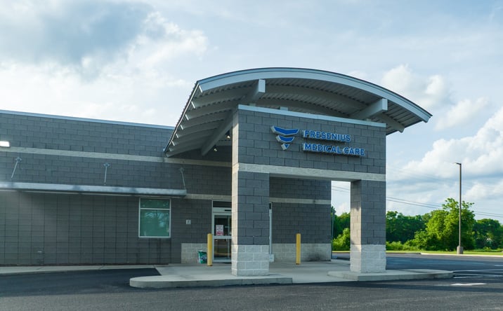 Pictures of Retail, Office property located at 2218 Thornton Taylor Parkway, Fayetteville, TN 37334 for sales - image #1