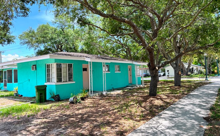 Pictures of Multifamily property located at 610 East Avenue, Sarasota, FL 34237 for sales - image #1