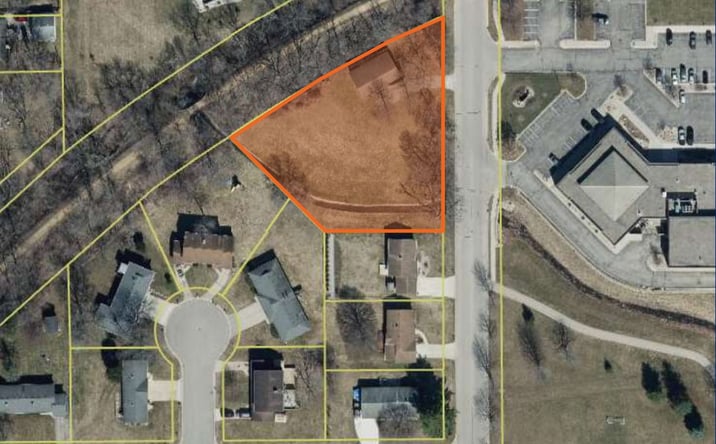 Pictures of Office property located at 106 Lincoln Street, Verona, WI 53593 for sales - image #1