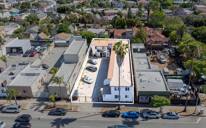 Pictures of Multifamily, Retail property located at 5022 W Washington Blvd, Los Angeles, CA 90016, 5024-5030 W Washington Blvd, Los Angeles, CA 90016 for sales - image #1
