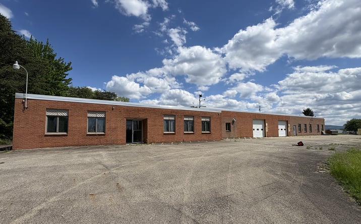 Pictures of Industrial, Office property located at 1452 Gun Club Rd, Uniontown, PA 15401 for sales - image #1