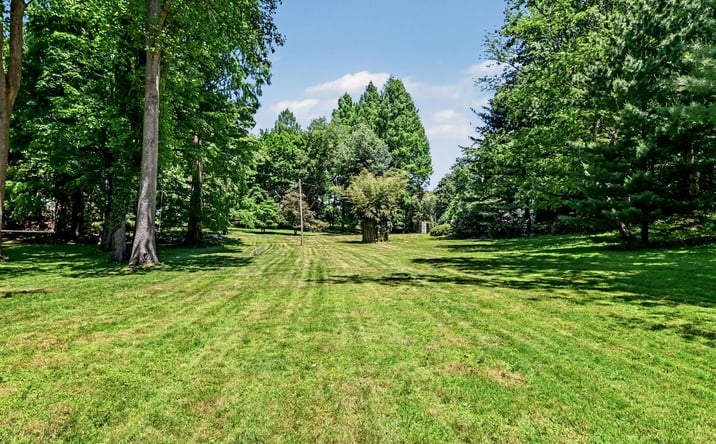 Pictures of Land property located at 36 Crosshill Road, Hartsdale, NY 10530 for sales - image #1
