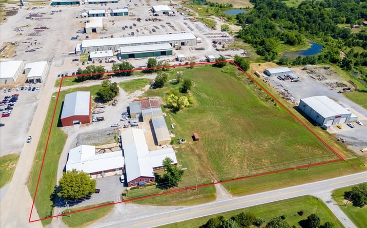 Pictures of Mixed Use, Industrial property located at 15499 E 590 Road, Inola, OK 74036 for sales - image #1