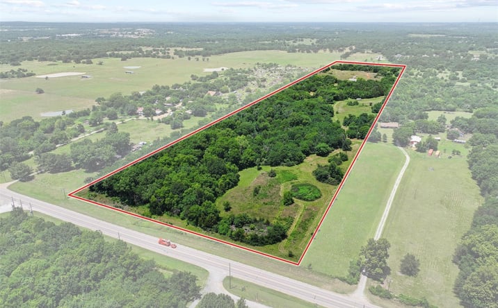 Pictures of Land property located at 2620 Business 70, Durant, OK 74701 for sales - image #1