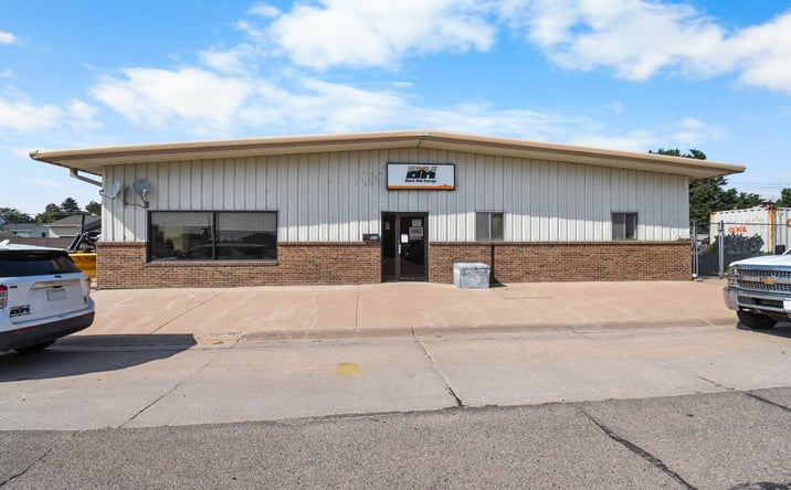 Pictures of Retail property located at 603 E 2nd St, Ogallala, NE 69153 for sales - image #1