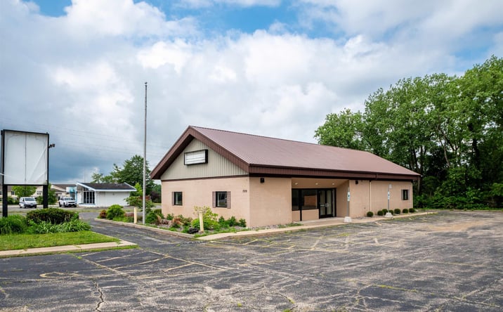 Pictures of Industrial, Office property located at 7319 N UNIVERSITY Street, Peoria, IL 61614 for sales - image #1