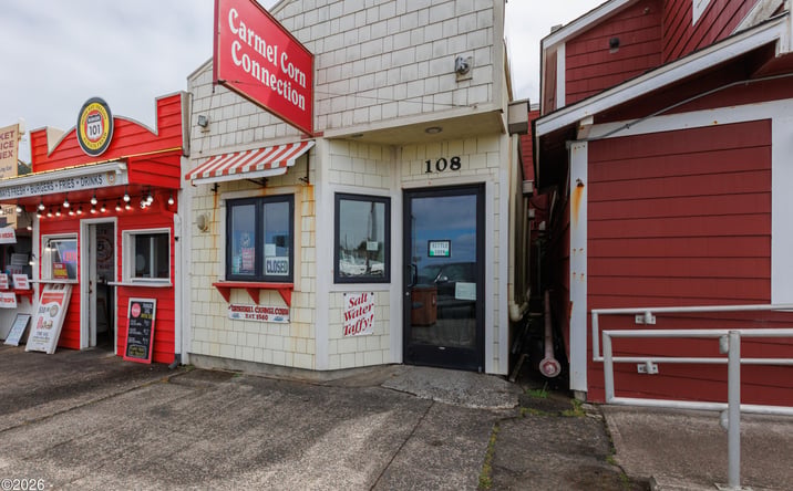 Pictures of Retail property located at 108 S Highway 101, Depoe Bay, OR 97341 for sales - image #1