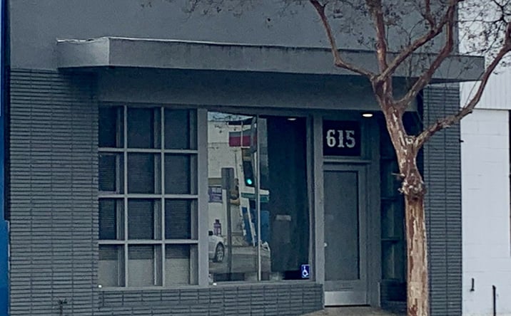 Pictures of Retail, Office, Industrial property located at 615 S Victory Blvd, Burbank, CA 91502 for sales - image #1