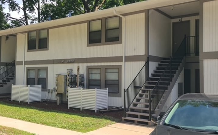 Pictures of Multifamily property located at 206 S GROVE ST, URBANA, IL 61802 for sales - image #1