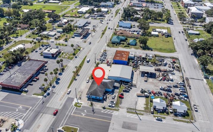Pictures of Retail, Business for Sale, Office, Special Purpose property located at 400 S Parrott Avenue, Okeechobee, FL 34974 for sales - image #1