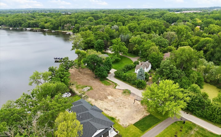 Pictures of Retail, Land property located at 1184 Edgewater Avenue, Arden Hills, MN 55112 for sales - image #1
