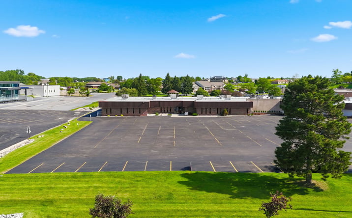 Pictures of Office property located at 2235 Dubois Drive, Warsaw, IN 46580 for sales - image #1