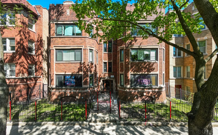 Pictures of Multifamily property located at 7609-11 S Essex Ave, Chicago, IL 60649 for sales - image #1