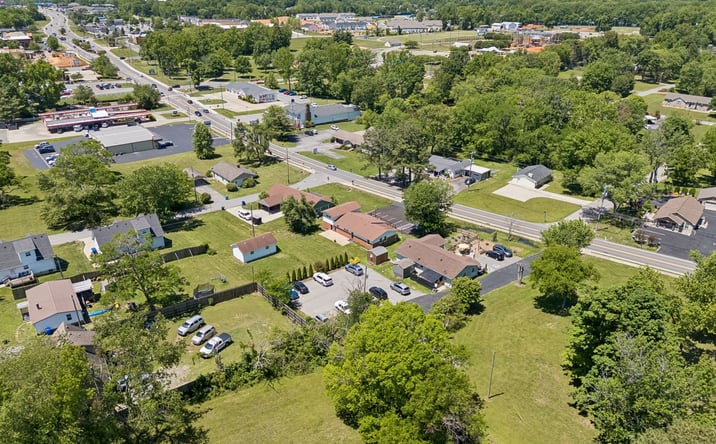 Pictures of Retail, Mixed Use, Land property located at 321 Tennessee 76, White House, TN 37188 for sales - image #1