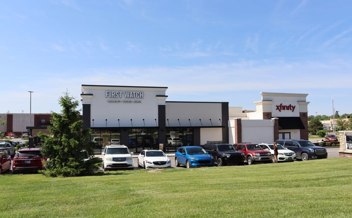 Pictures of Retail property located at 4541 Illinois Rd, Fort Wayne, IN 46804, 4545 Illinois Rd, Fort Wayne, IN 46804 for sales - image #1