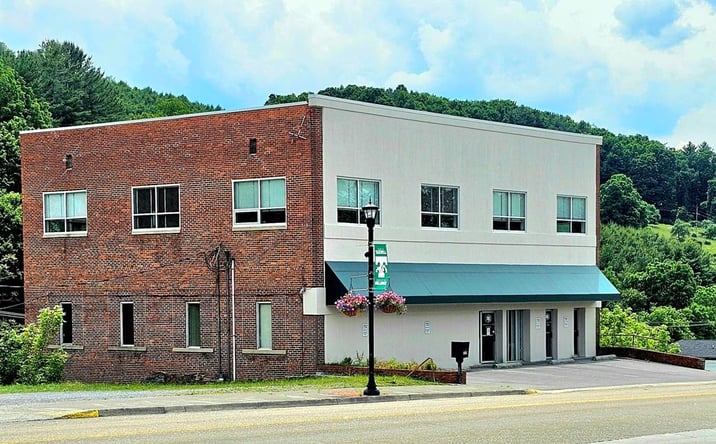 Pictures of Mixed Use, Office property located at 329 Main Street, Tazewell, VA 24651 for sales - image #1