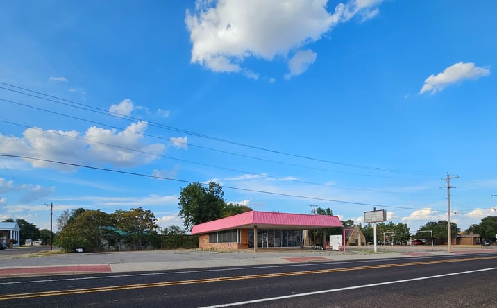 Pictures of Retail, Hospitality property located at 1020 EASLY ST, PADUCAH, TX 79248 for sales - image #1