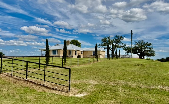 Pictures of Land property located at 1147 County Road 163, Stephenville, TX 76401 for sales - image #1