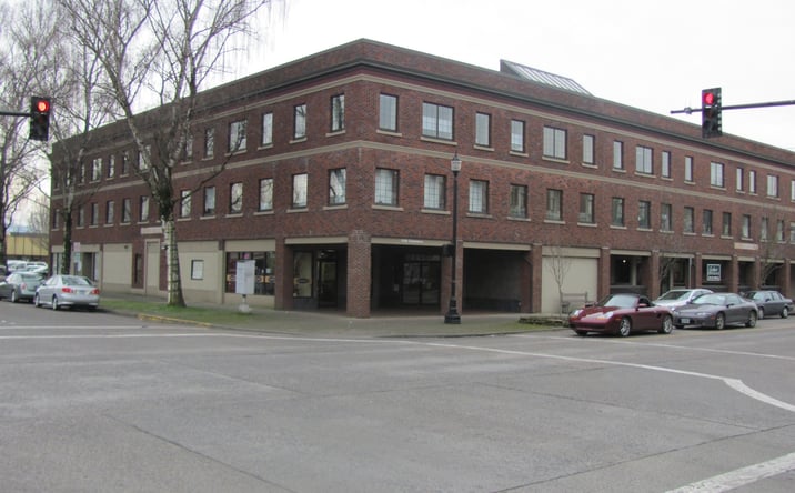 Pictures of Retail, Office property located at 1338 COMMERCE AVE, LONGVIEW, WA 98632 for sales - image #1