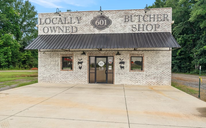 Pictures of Retail, Business for Sale property located at 25 Monroe Road, Hattiesburg, MS 39401 for sales - image #1