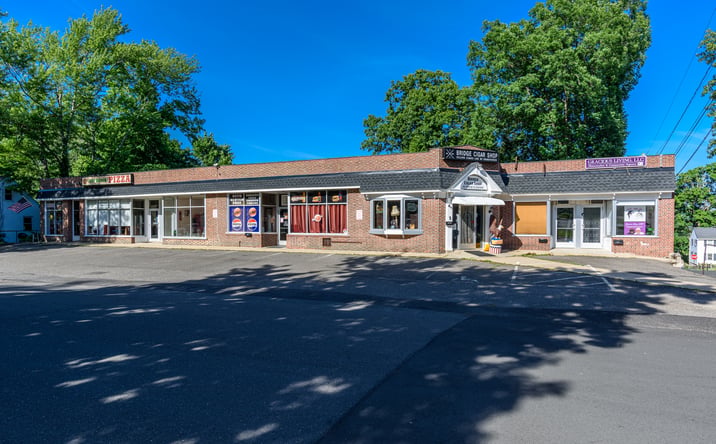 Pictures of Retail property located at 147 QUINN ST, NAUGATUCK, CT 06770 for sales - image #1