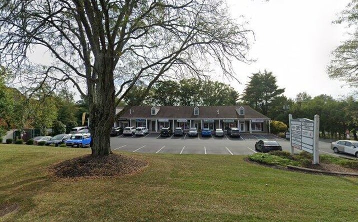 Pictures of Retail, Business for Sale property located at 1910 Washington Valley Road, Bridgewater, NJ 08836 for sales - image #1