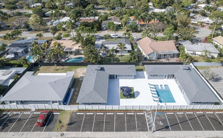 Pictures of Multifamily property located at 2009 NE 26th Street, Wilton Manors, FL 33305 for sales - image #1