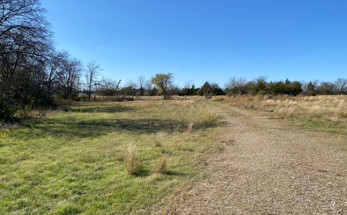 Pictures of Retail, Industrial property located at 3129 Texas 91, Denison, TX 75020 for sales - image #1