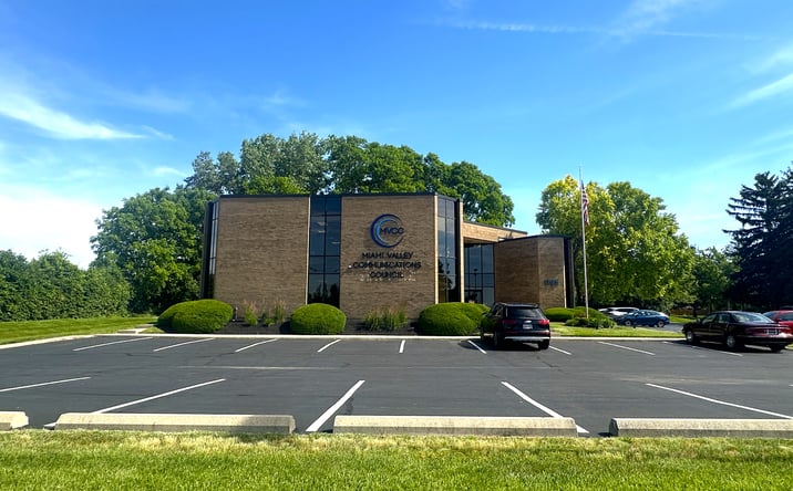 Pictures of Office property located at 1195 East Alex Bell Road, Centerville, OH 45459 for sales - image #1