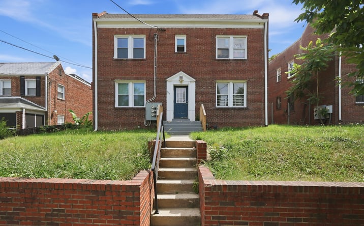 Pictures of Multifamily property located at 3919 R Street Southeast, Washington, DC 20020 for sales - image #1