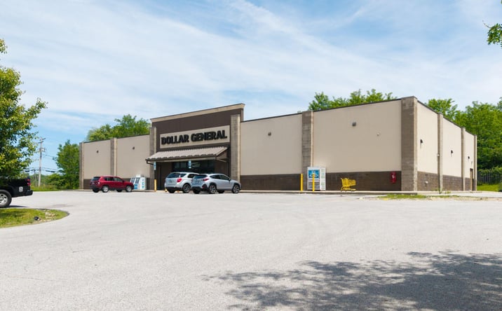 Pictures of Retail property located at 2501 S Arlington Rd, Akron, OH 44319 for sales - image #1