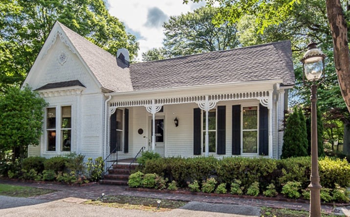 Pictures of Office, Retail property located at 7642 Poplar Pike, Germantown, TN 38138 for sales - image #1