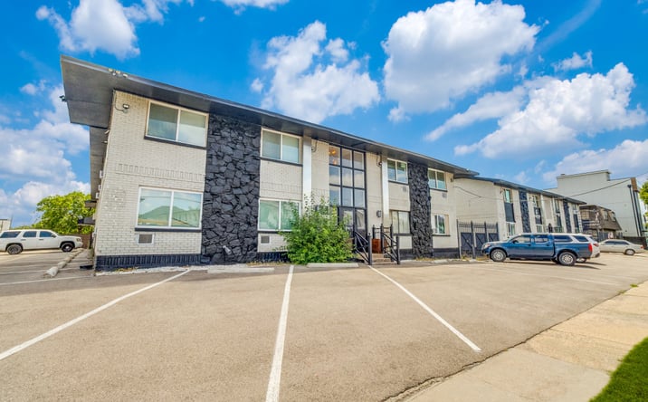 Pictures of Multifamily property located at 1516 ANNEX AVE, DALLAS, TX 75204 for sales - image #1