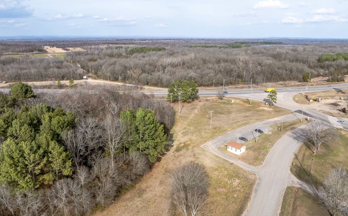 Pictures of Land property located at 6605 Fort Chaffee Boulevard, Barling, AR 72923 for sales - image #1