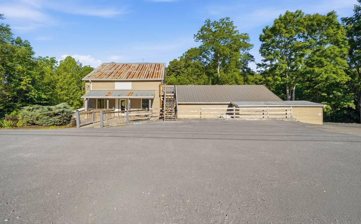 Pictures of Retail property located at 4903 North Roan Street, Johnson City, TN 37615 for sales - image #1