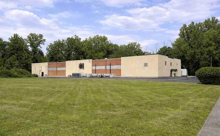 Pictures of Industrial property located at 30 Rockland Park Ave, Tappan, NY 10983 for sales - image #1