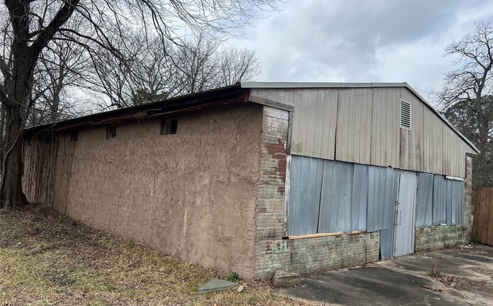 Pictures of Industrial property located at 808 SE Quincy, Idabel, OK 74745 for sales - image #1