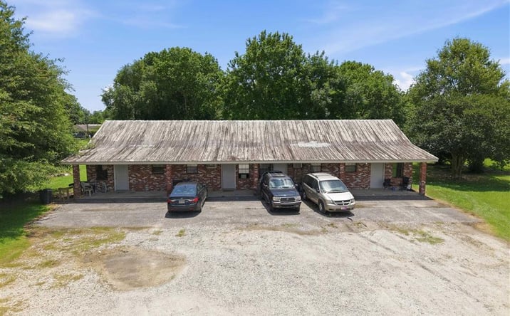 Pictures of Multifamily property located at 520 N 1st Street, Oberlin, LA 70655 for sales - image #1