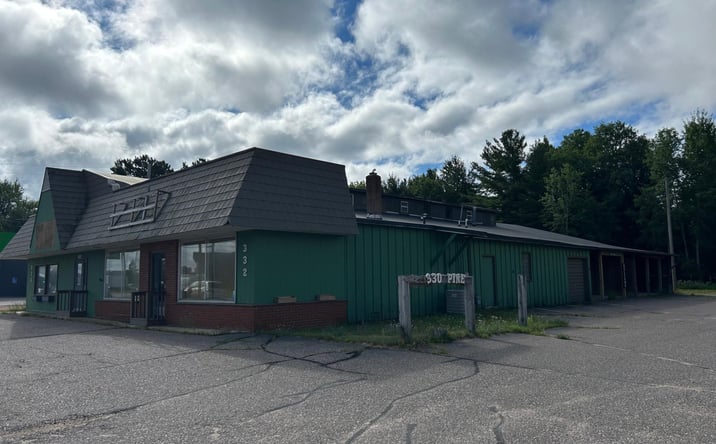 Pictures of Office property located at 330 W. Pine St., Eagle River, WI 54521 for sales - image #1