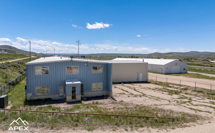 Pictures of Industrial property located at 180 Mountain View Dr, Evanston, WY 82930 for sales - image #1