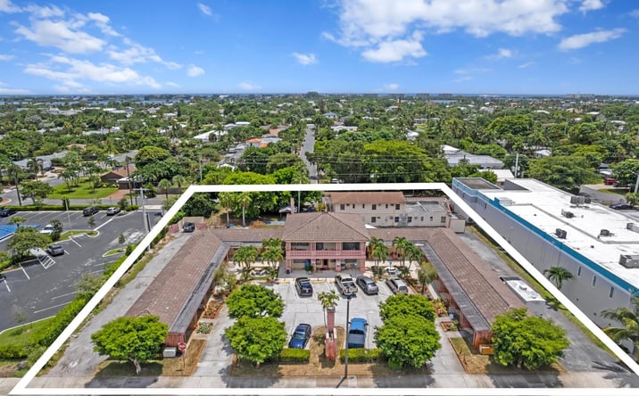 Pictures of Hospitality property located at 7800 S Dixie Highway, West Palm Beach, FL 33405 for sales - image #1