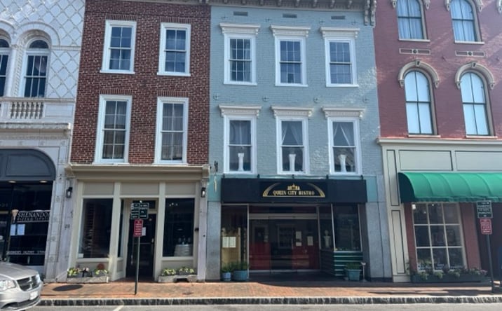 Pictures of Multifamily, Hospitality, Mixed Use property located at 23 East Beverley Street, Staunton, VA 24401 for sales - image #1