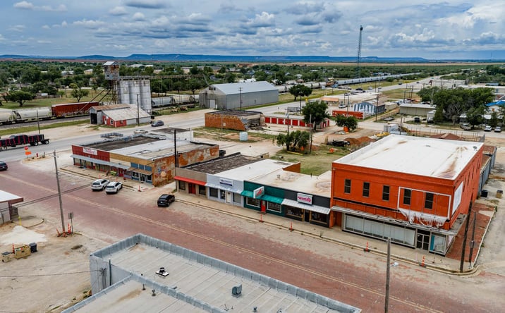 Pictures of Office, Retail, Mixed Use property located at 127 KENT, MERKEL, TX 79536-3611 for sales - image #1