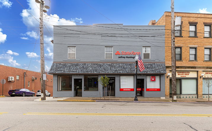 Pictures of Mixed Use property located at 824 - 826 Pittsburgh Street, Springdale, PA 15144 for sales - image #1