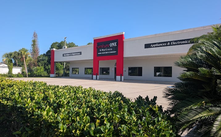 Pictures of Retail property located at 3800 West New Haven Avenue, Melbourne, FL 32904 for sales - image #1