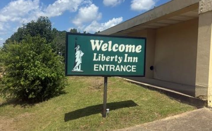 Pictures of Hospitality property located at 6172 Plaza Drive, Tylertown, MS 39667 for sales - image #1