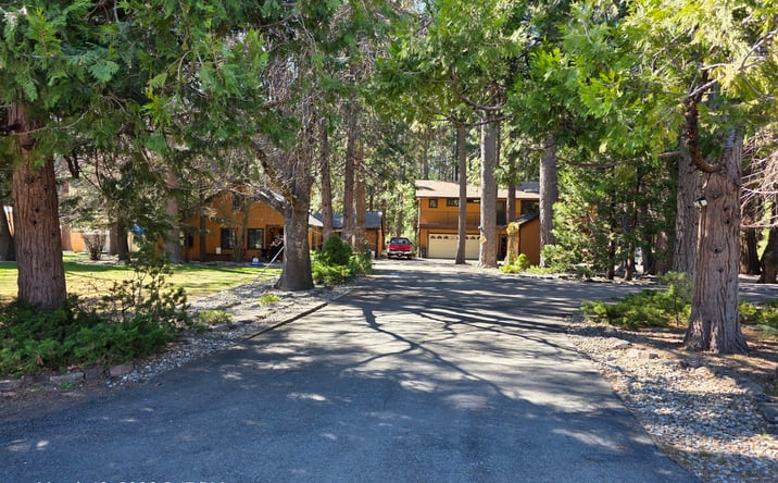 Pictures of Multifamily property located at 1335 W. Scenic Drive, Mt. Shasta, CA 96067 for sales - image #1